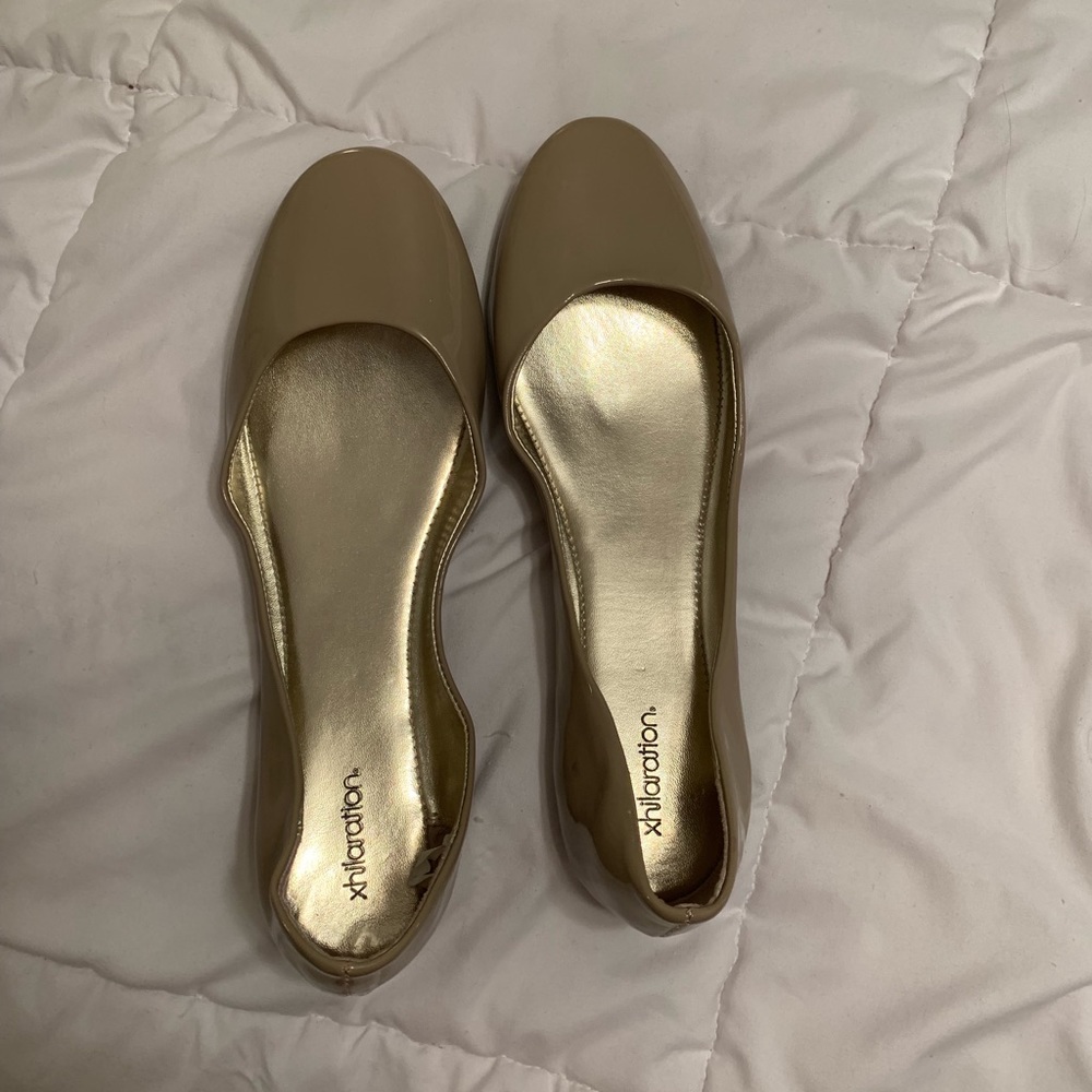 Nude flats